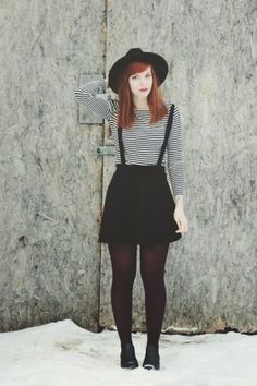 . Suspenders Outfit, Winter Mode, Looks Black, Black Hat, Mode Inspiration, Fall Winter Outfits, Suspenders