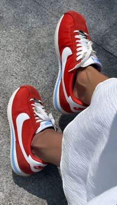 Accessory Inspo, Summer Inspiration, Swag Shoes, Mode Inspo, Nike Cortez, Shoe Lover, Buy Shoes, Shoe Game, I Dress