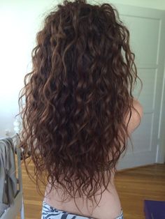 Brunette Perm Long Hair, Lose Perm Long Hair, Brunette Perm, Tight Perm, Perm Ideas, Perm Curls, Wavy Perm, Long Hair Perm, Spiral Perm