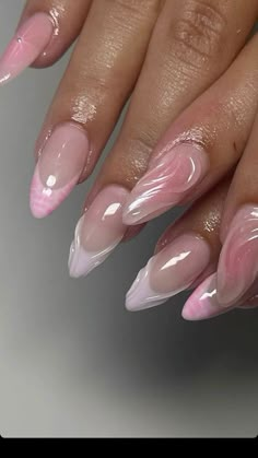 Summer Business Nails, Almond Pink Nails Design, Pink Nail Aesthetic, Cut Dog Nails, Quartz Nails