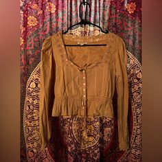 Tan Boho Top, New Never Worn Bohemian Tops, Boho Top, Boho Tops, Capsule Wardrobe, Fashion Inspo Outfits, American Eagle Outfitters, American Eagle, Top Blouse, Fashion Inspo