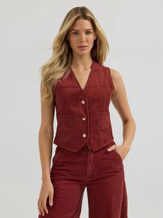 Cozy, cool, and packed with texture, our Femme Corduroy Vest will become your favorite fall look. It features a slim fit that looks strong on its own or layered over tees on cooler days. This versatile statement piece is crafted from 100% cotton corduroy, complete with two lower patch pockets and branded hardware for a touch of Wrangler® authenticity. Fit: Slim Sleeve Length: Sleeveless Front Pockets: Two patch pockets Neckline: V-neck Jean Shirt Dress, Corduroy Vest, Wrangler Pants, Long Sleeve Kids, Loose Fit Jeans, Boys Bottoms, Fall Looks, Dress With Boots, Womens Vest