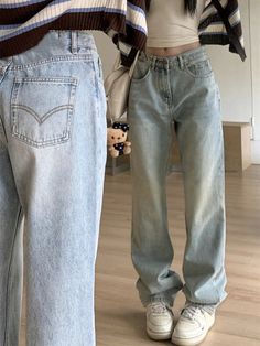 44002259632180|44002259697716|44002259730484 Blue Straight Pants, 90s Jeans, Women Y2k, Pant Length, Pants Casual, Street Outfit, Jeans Women, Casual Streetwear, Straight Pants