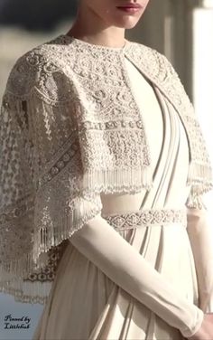 Style Marocain, Pakistani Fancy Dresses, Saree Designs Party Wear, Bridal Dress Fashion, Simple Pakistani Dresses, Designer Dresses Casual, Stylish Party Dresses, Party Wear Indian Dresses