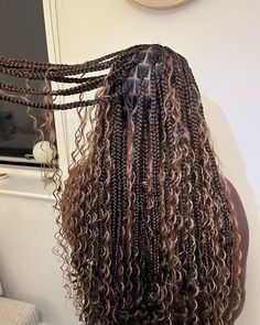 Bronde Knotless Goddess Braids Full Goddess Knotless Braids, Medium Sized Goddess Braids, Goddess Braids White Girl, Cute Goddess Braids Hairstyles, Dark Brown Boho Knotless Braids, Long Goddess Knotless Braids, Brown Goddess Knotless Braids, Fulani Goddess Braids Hairstyles, Braided Hairstyles Goddess Braids