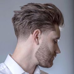 A Fade Haircut: The Latest Unisex Haircut To Define Your 2022 Style ★ Cool Hair Designs, Gents Hair Style, Mens Hairstyles Medium, Tapered Haircut, Mens Hairstyles Thick Hair, Men Haircut Styles, Corte De Cabelo Masculino, Trending Haircuts, Mens Hairstyles Short