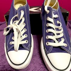 New Go Dorios Purple Platform Sneakers Converse Platform, Women's Converse, Womens Converse, Platform Sneakers, Converse Shoes, Eggplant, Color Purple, Converse, Size 7