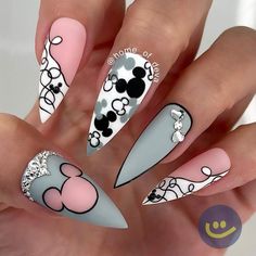 Pointy Nails Designs, Anchor Nail Art, Pointy Nail Designs, Disney Nail Designs, Kutek Disney