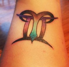 a tattoo on the leg of a woman