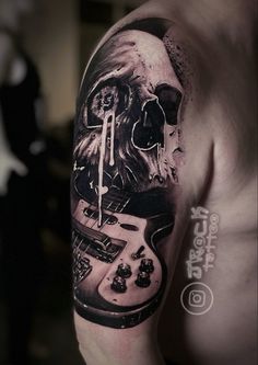 Skull tattoo Rock Music Tattoo Ideas, Rock Music Tattoo, Bass Guitar Tattoo, Rock Tattoo Ideas, Black Metal Tattoo, Black And Grey Tattoo Design, Grey Tattoo Design, Rock Tattoos, Nova Tattoo