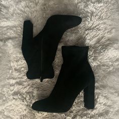 - Steve Madden, Black, 10m - Never Worn, Only Sign Are Slight Scuffs On Bottom From Trying On Inside (Shown In Pic) - Zipper On Inside Boots With Heels, Steve Madden Boots Ankle, Luxury Tote Bags, Nails Today, Shoes Steve Madden, Awesome Tattoos, Dress Up Outfits, Black Heel Boots, Feminine Tattoos