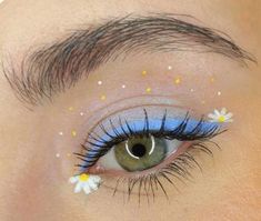 Bout Makeup, Artistic Eyeshadow, Moon Palette, Fairytale Creatures, Instagram Call, Graduation Makeup, Simple Wardrobe