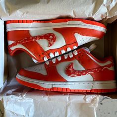 Brand New-Never Worn Nike Orange Paisley Dunks! Accepting Reasonable Offers. Designer Streetwear Sneakers With Removable Insole, Orange Paisley Dunks, Paisley Dunks, Jordans Nike, Pretty Sneakers, Pretty Shoes Sneakers, Jordan Shoes Retro, All Nike Shoes, Nike Orange