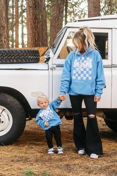 MAMA checkered hoodie in light blue. This trendy MAMA hoodie is super comfortable & pairs perfectly with the kids MINI hoodie for cool matching family outfits! Shop the full Krista Horton x Slyfox collection for more trendy mom sweatshirts, matching family sweatshirts & everything you need to achieve the ultimate cool mom aesthetic. Mama And Son Matching Outfits, Mum And Son Matching Outfits, Momcore Outfits, Parent Outfits, Checkered Hoodie