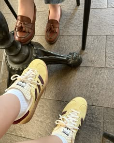 Yellow Gazelle, Adidas Gazelle Outfit, Gazelle Adidas, Adidas Yellow, Yellow Adidas, Sneakers Heels, Hype Shoes, Adidas Outfit, Yellow Shoes