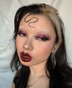 Emo Barbie, No Eyebrows, Alt Makeup, Barbie Makeup, Red Eyeshadow, Eye Looks, Cool Makeup Looks, Edgy Makeup