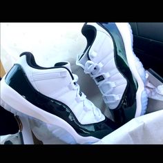 Never Worn Jordans 11 White Emerald. Mens 7 Women’s 8 1/2. Womens Jordans, Jordan 11, Jordan Shoes, Emerald Green, Womens Shoes Sneakers, Emerald, Shoes Sneakers, Women Shoes, White