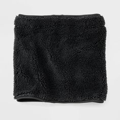 Add a cozy piece to your winter wardrobe with this Faux Shearling Neck Warmer Scarf from Goodfellow & Co™. Made from a double-layered knit fabric, this faux shearling neck scarf feels super soft and offers plenty of warmth. Designed with a pull-on closure, this neck warmer scarf is great for both casual and dressier days. Goodfellow & Co™: Feel good in what you wear, anywhere. Ribbed Scarf, Chiffon Shawl, Warm Dresses, Winter Girls, Pashmina Shawl, Warm Scarf, Neck Scarf, Neck Scarves, Neck Warmer