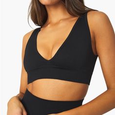 Nwt We Wore What V-Neck Bra Top. Super Comfortable. Has Some Ribbed Details. Stretchy Material Stretch V-neck Yoga Bra, Stretch V-neck Bra For Yoga, V-neck Workout Bra With Built-in Support, Seamless V-neck Bra For Yoga, Seamless V-neck Yoga Bra, Yoga Seamless V-neck Bra, V-neck Bra Friendly Top For Night Out, Fitted V-neck Bra, Black Seamless Triangle Top