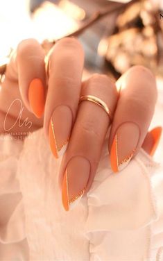 Nails Design Orange, Summer Nail Designs, Subtle Nails, Fancy Nails Designs, French Nail, Classy Nails, Fancy Nails, Summer Nail, Short Acrylic Nails