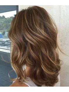 Sandy Brown Hair, Brown Hair With Highlights And Lowlights, Makeup Tip, Blond Balayage, Brown Blonde Hair, Hair Color And Cut, Brown Hair With Highlights, Light Brown Hair