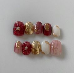 Era Nails, Mom Nails, Shorties Nails, Nails Korean, Bridal Nail, Bridal Nail Art, Gel Toe Nails, Art Deco Nails