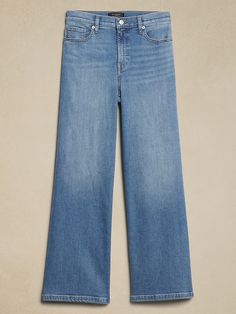 High-Rise Wide-Leg Jean | Banana Republic Factory Womens Wide Leg Jeans, Stretch Denim Fabric, Jean Vintage, Old Money Style, Raw Hem Jeans, Shank Button, Banana Republic Factory, Water Quality, Fall 2024