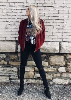 Burgundy Jacket Outfit, Jacket Winter Outfit, Grungy Outfit, 2017 Clothes, Rocker Chic Outfit, Fur Jacket Outfit, Outfit Street, Burgundy Jacket, Casual Outfit Inspiration