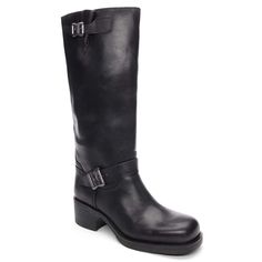 With its Calfskin leather upper TRINIDAD is a moto-inspired harness boot enhanced with a square toe and thick rubber sole. This engineer boot will take you from Fall days to Winter nights. Engineer Boots, Harness Boots, Fall Days, Winter Nights, Boots And Sneakers, Heeled Loafers, Boots For Sale, Autumn Day, Trinidad