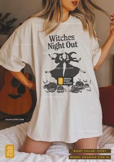 Witches Night Out - Retro Halloween themed Comfort Colors Unisex T-shirt Design by jojoyu. This item is made to order. If you want an oversized fit please size up one or two sizes! for reference, the model in the first photo is usually a medium but wearing XL for an oversized fit. Please note that the colors on the actual shirt might slightly differ from the photos. This is due to different color display on different devices, monitors, as well as the colors of an image may be affected by differe Vintage Comic Style, Witches Night, Witches Night Out, Retro Funny, Comic Style, Retro Humor, Fun Cute, Color Display, Retro Halloween