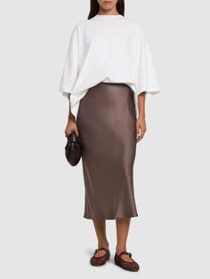 Find ANINE BING Bar Silk Satin Midi Skirt on Editorialist. Zip closure. Model is wearing a sizeS Brown Silk Skirt Outfit, Silk Midi Skirt Outfit, Brown Silk Skirt, Silk Skirt Outfit, Satin Slip Skirt, Silk Midi Skirt, Silk Maxi Skirt, Midi Skirt Outfit, Latest Skirts