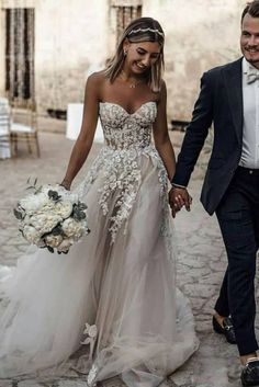 Boho Sweetheart Tulle Long Beach Charming Appliques Wedding Dress - Wedding Dresses Long Beach Wedding Dresses, Strapless Lace Wedding Dress, Beach Bridal Gown, Pnina Tornai, Rustic Wedding Dresses, Applique Wedding Dress, Long Sleeve Wedding, Long Wedding Dresses, Tulle Wedding