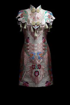 Chinese Wedding Dress, Stella Dress, National Dress, Chinese Wedding, Chinese Clothing, Desi Fashion, Chinese Dress