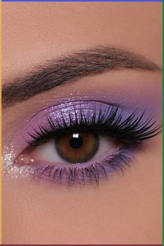 Rapunzel Makeup, Old Money Makeup, Classic Eye Makeup, Sweet 16 Makeup, Purple Eyeshadow Looks, Wedding Makeup Blue, Quinceanera Makeup, Purple Makeup Looks