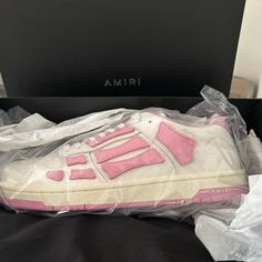 Brand New. Never Worn Eu 41 Amiri Shoes, Xmas List, Girly Shoes, Teen Fashion Outfits, Birthday Outfit, Teen Fashion, Low Top, Womens Sneakers, Pink White