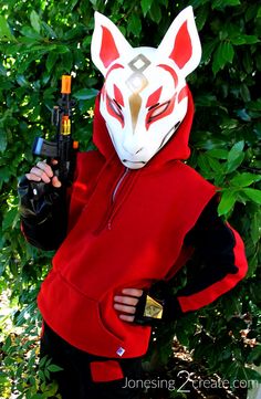 Fortnite Costume Boys, Red Riding Hood Costume Kids, Brown Wolf, Diy Pants, Diy Kostüm, Diy Costume, Costume Diy, Family Costumes