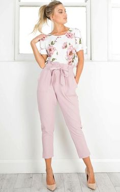 Work Outfit Office, Office Casual Outfit, Chique Outfits, Summer Work Outfits, Elegante Casual, Professional Attire, Pink Pants, Casual Work Outfits, Womens Fashion For Work