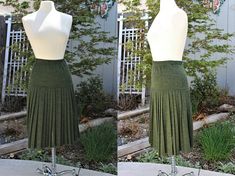 1980's Olive Green Pleated Skirt Italy Wool Acrylic Small Vintage Retro 80's Pull On Hipster Office Preppy Green Pleated Skirt, Pleated Skirts, Avocado Green, Green Wool, Drop Waist, Pleated Skirt, Olive Green, Wool Blend