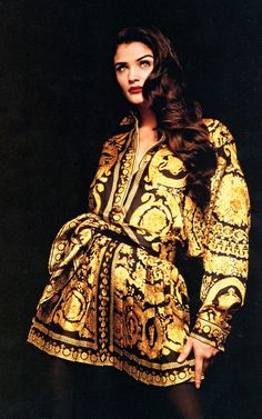 Helena Christensen wearing Versace in the 90s- Tap the link now to see our super collection of accessories made just for you! Milanese Fashion, 90's Supermodels, Fashion Vibes, Helena Christensen