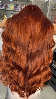 Cobrizo Hair, Copper Hair Colour, Copper Orange Hair, Warm Red Hair, Dark Orange Hair, Roux Auburn, Dark Ginger Hair, Cowboy Copper Hair, Fab Mood