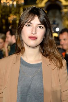 French Haircut, Long Hair Care, Iconic Beauty, Jeanne Damas, French Beauty, Hair Styles 2017, Long Brown Hair