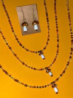 "Mushroom Necklaces with Brown tones, perfect for fall! 16\" w/ 2.5\" extender chain" Columbia City, Mushroom Necklace, Pride Stickers, Brown Tones, Beaded Necklaces, Pride Flags, Chain Styles, Friends In Love, Hippie Boho