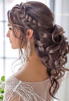 Wedding Hair Half, Quinceanera Hairstyles, Quince Hairstyles, Best Wedding Hairstyles, Trendy Wedding Hairstyles, Penteado Cabelo Curto, A Wedding Dress, Half Up Hair