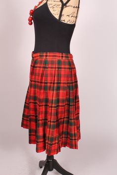 "60s Skirt Cute red plaid vintage mini skirt from the 1960's! A great label...\"Korday Created in New York Fashion Center of the World\"!! Zips up the back with original metal zipper. Waist:32\" Hips:44\"-open Length:22\" 1566" Retro Red Mini Skirt, Vintage Plaid Cotton Skirt, Vintage Pleated Plaid Skirt, Fitted Vintage Plaid Skirt, Vintage Plaid Pleated Skirt, Red Plaid Mini Skirt, 60s Skirt, Vintage Mini Skirt, Plaid Mini Skirt