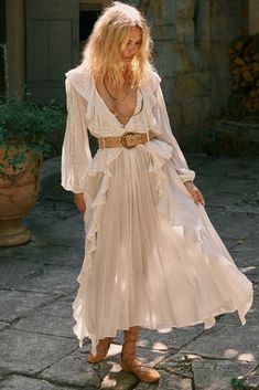 Fleur Lace Gown Sunset Soiree, White Bohemian Dress, Lace Lanterns, Organic Dress, Night Gowns, Denim Outerwear, Vintage Elegance, Playsuit Romper, Fine Jewels