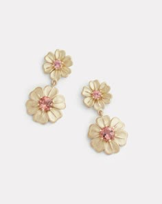 18K Yellow Gold Pink Tourmaline Floral Drop Earring1 1/8 Inch Long x 5/8 Inch Wide Style# YEN2FPT Cheap Pink Flower Earrings For Spring, Jewellery Makeup, Aesthetic Earrings, Wolf Jewelry, Asymmetrical Earrings, Crocodile Bags, Floral Studs, Cocktail Party Dresses, Jewelry Accessories Ideas