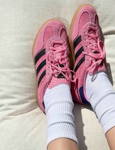 pink adidas samba sneaker trainer @CleoWhenn Pink Samba, Adidas Pink, Pink Sambas, Kawaii Shoes, Trainer Sneakers, Pink Adidas, Adidas Samba Sneakers, Shoe Inspo, Swag Shoes