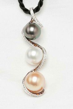 The Bling Ring, Jewelry Post, Wire Work Jewelry, Sea Pearl, Pearl Design, Bead Set, Mom Jewelry, Custom Jewelry Design, Gems Jewelry