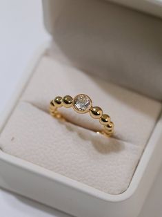 Classic Single Layer Bubble Diamond Stacking Ring - floysun Bubble Ring, Edison Pearls, Diamond Stacking Rings, Cubic Zirconia Rings, Tiger Eye Stone, Recycled Gold, Recycled Sterling Silver, Stacking Ring, Sparkle Diamonds