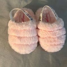 Very Cute Have Them Posted On Other Site Will Go Fast Bebe Baby, Baby Slippers, Pink Brand, Kids Fashion, Kids Shop, Slippers, Brand New, Pink, Quick Saves